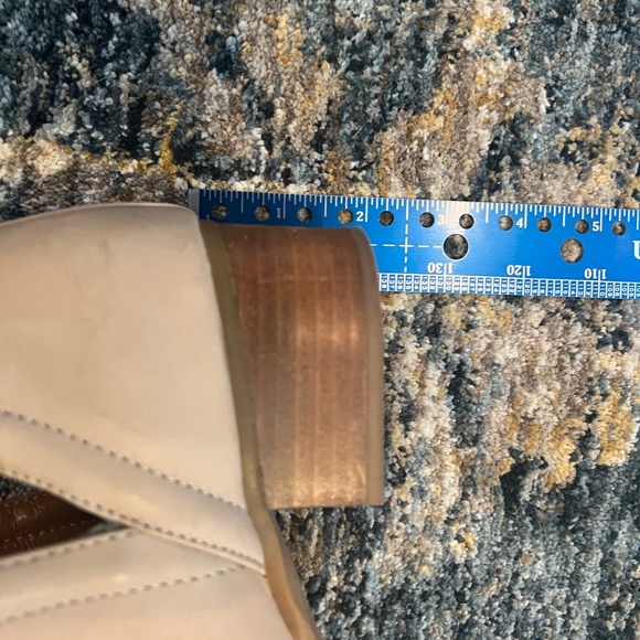 Jeffrey Campbell Anthropologie Taggart Leather Bootie 8 - Picture 5 of 12